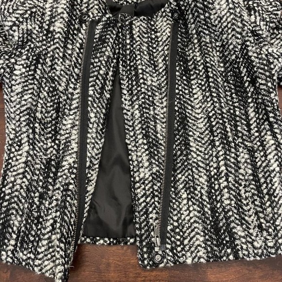 CAbi Size 4 Over The Moon Wool Tweed Osprey Mockingbird Moto Jacket Coat 529 - Picture 5 of 11